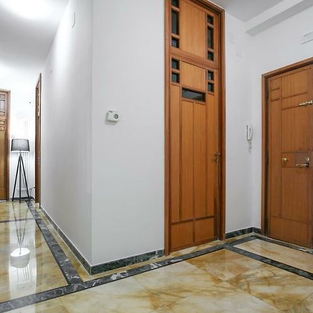 Starhost - Golden Apartments Salerno Bagian luar foto