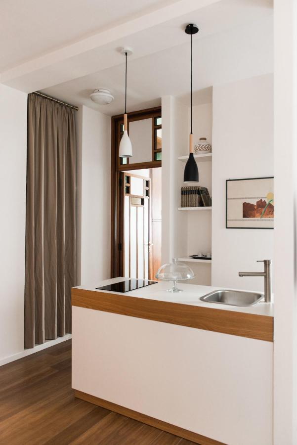 Starhost - Golden Apartments Salerno Bagian luar foto