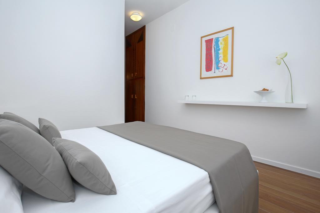 Starhost - Golden Apartments Salerno Bagian luar foto
